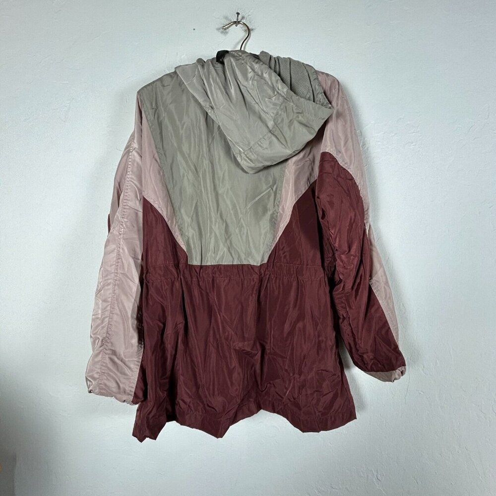 26 International Outdoor Collection Jacket Womens Medium Hooded Colorblock Multi - Picture 2 of 7